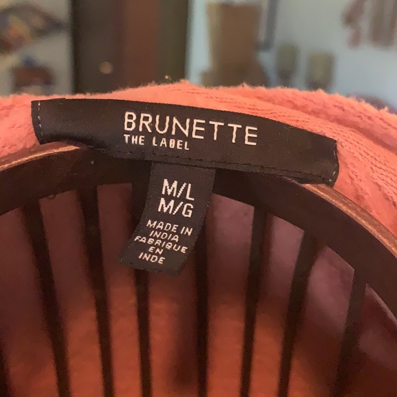 “Redhead” Brunette crop sweat shirt - Picture 5 of 5